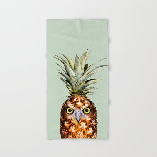 PINEAPPLE OWL Hand & Bath Towel Gallery Image 2