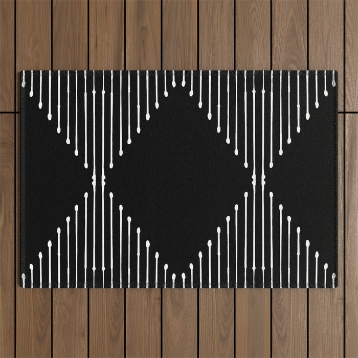 Geo (Black) Outdoor Rug Gallery Image 1