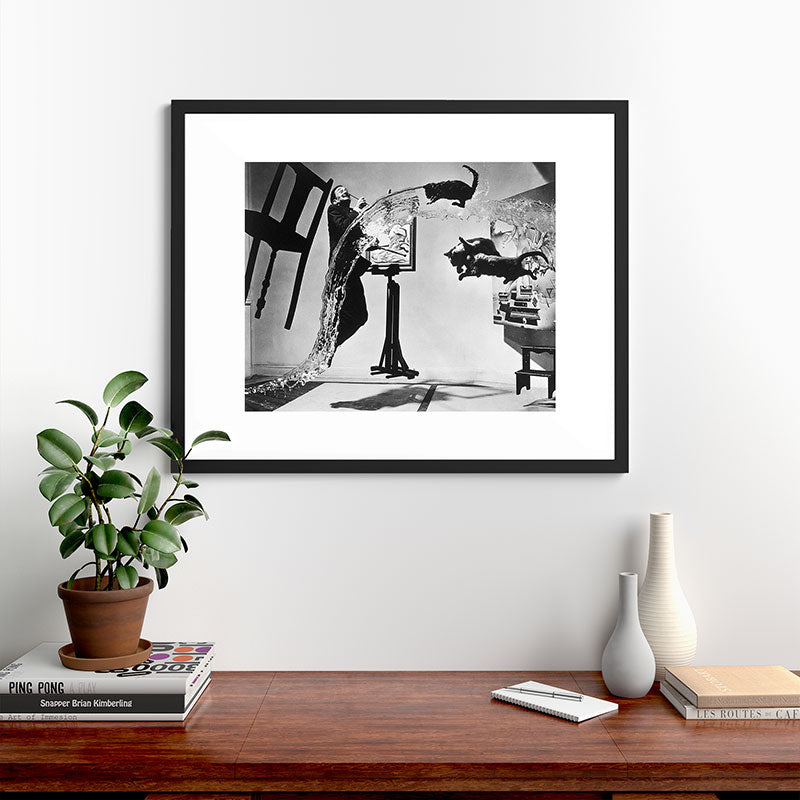 Dalí Atomicus, Salvador Dali painting with flying cats and water spurts surrealism / surrealist black and white photograph / photography by Philippe Halsman Framed Art Print Gallery Image 48
